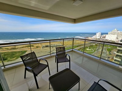 Apartamento en alquiler temporada 2026, frente a la playa, full amenities.