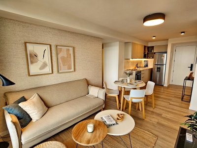 APARTAMENTO EN ATLANTICO MORE, DOS DORMITORIOS EN VENTA, PUNTA DEL ESTE 