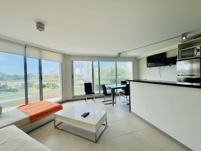 En venta apartamento 1 dormitorio en Ocean Drive, Punta del Este