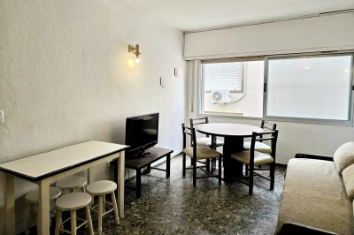 APARTAMENTO EN VENTA, DOS DORMITORIOS, DOS BAÑOS PENÍNSULA, PUNTA DEL ESTE  