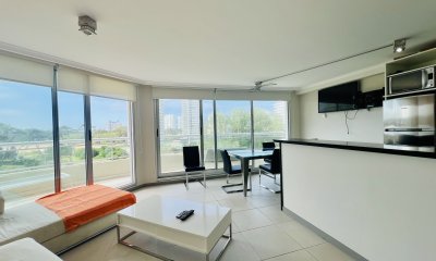 En venta apartamento 1 dormitorio en Ocean Drive, Punta del Este