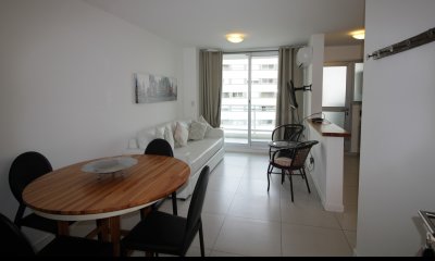 Imperdible oportunidad en venta!!! 1 dormitorio en av. Roosevelt, Punta del Este