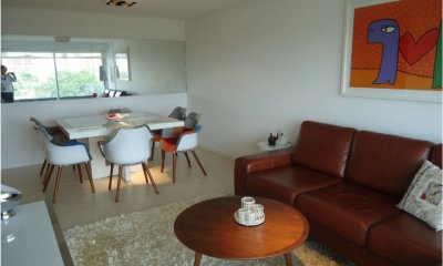 Apartamento de 2 dormitorios ,Punta del Este