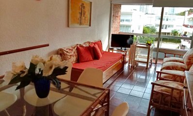 En venta apartamento 2 dormitorios en Aidy Grill, Punta del Este