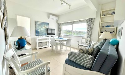 En venta apartamento 1 dormitorio con piscina en Roosevelt, Punta del Este