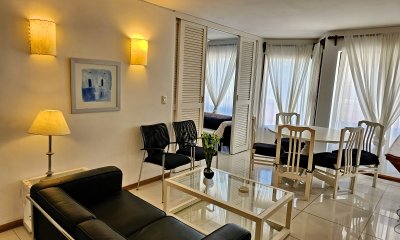 APARTAMENTO EN VENTA Y ALQUILER, PENÍNSULA, GRAN TERRAZA, RECICLADO.