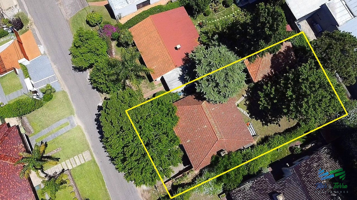 Casa ID.4518 - Venta de casa 3 dormitorios en barrio cantegril Punta del este, Maldonado, cerca de playa Mansa