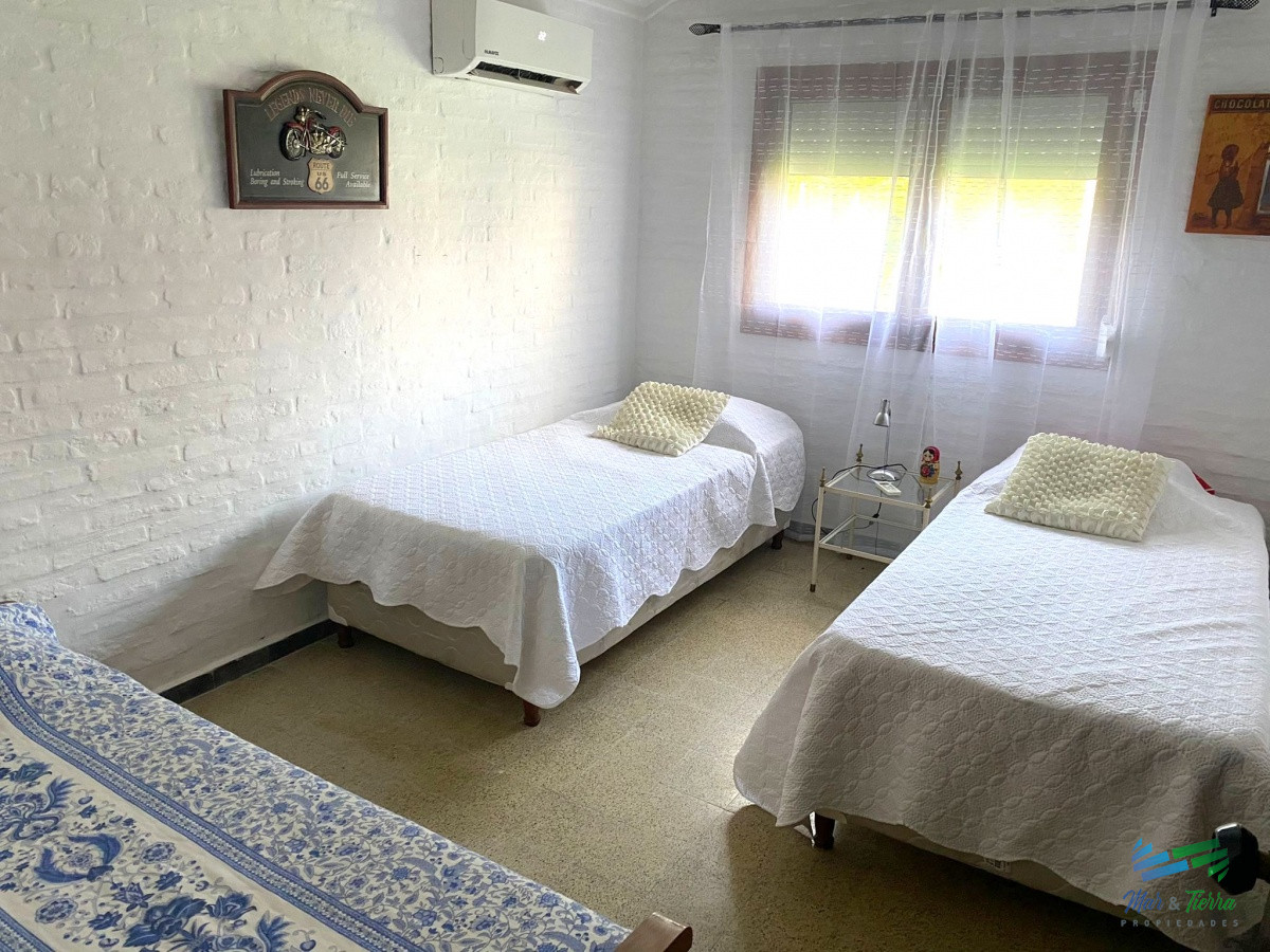 Casa ID.4094 - Alquiler de casa en Pinares cerca de la playa de 3 dormitorios
