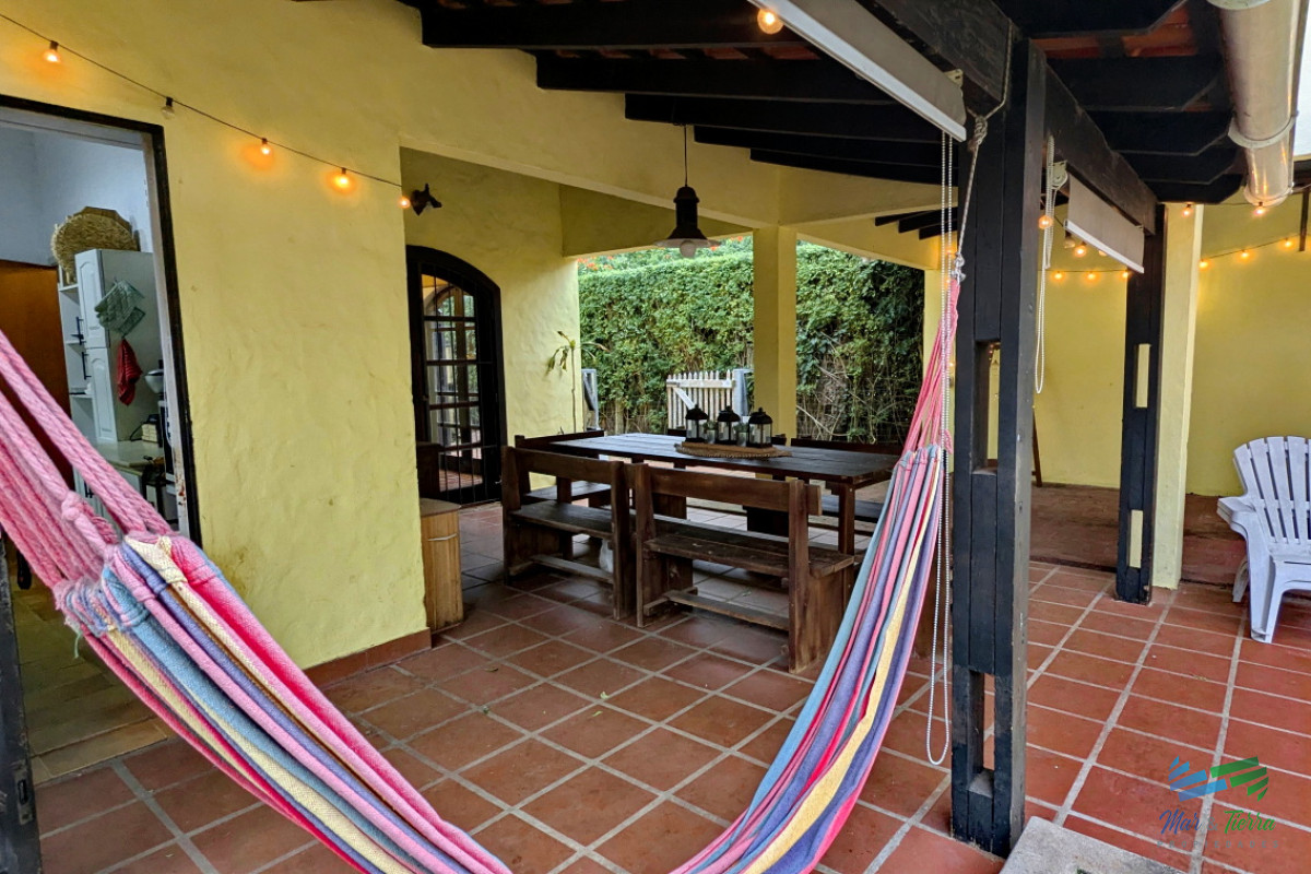 Casa ID.5118 - Venta de casa 3 y 4 dormitorios en Pinares Punta del Este playa Mansa