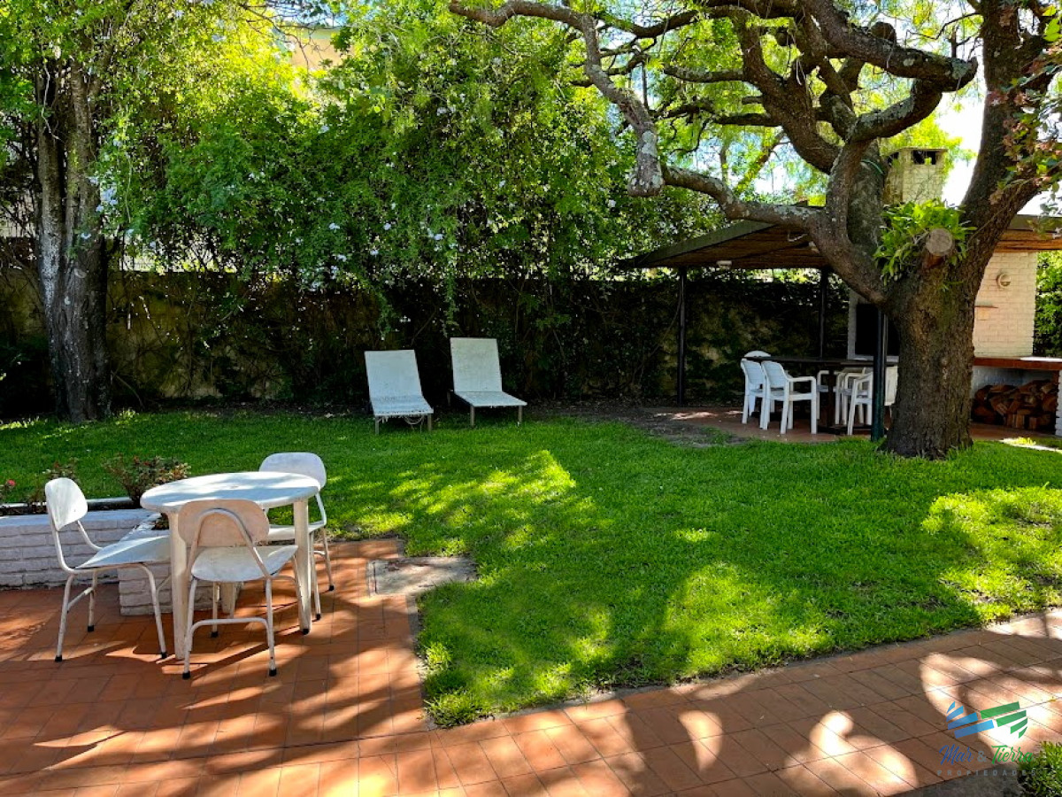 Casa ID.4829 - CASA EN LA MANSA, DISPONIBLE ALQUILER TEMPORADA, TRES DORMITORIOS. 