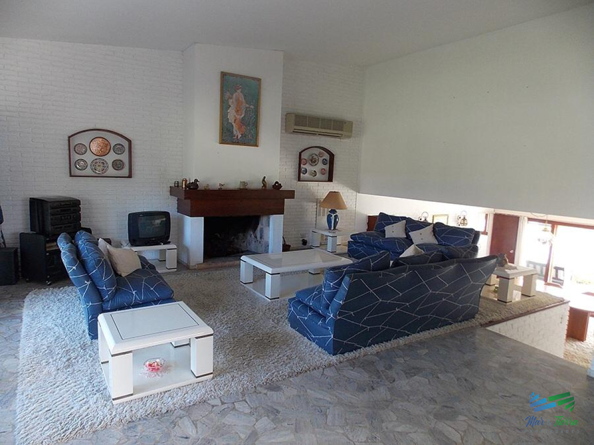 Casa ID.1700 - Casa en Mansa, 4 dormitorios *