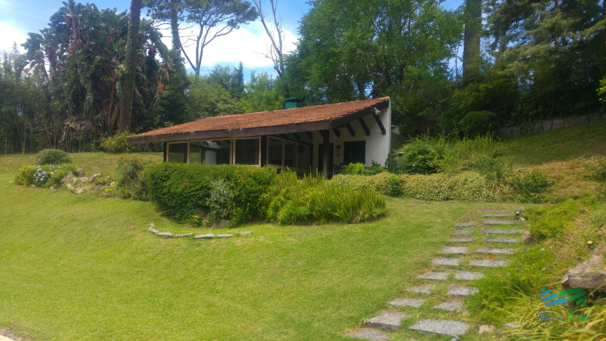 Casa ID.1687 - Casa en Mansa, 4 dormitorios *