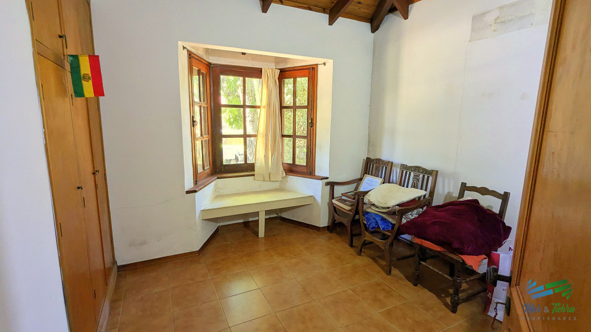 Casa ID.4518 - Venta de casa 3 dormitorios en barrio cantegril Punta del este, Maldonado, cerca de playa Mansa