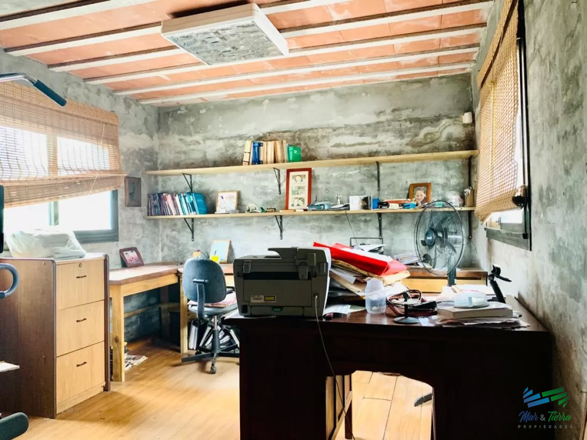 Casa ID.5152 - Cómoda casa, muy bien ubicada, ideal para vivir todo el año, zona de colegios
