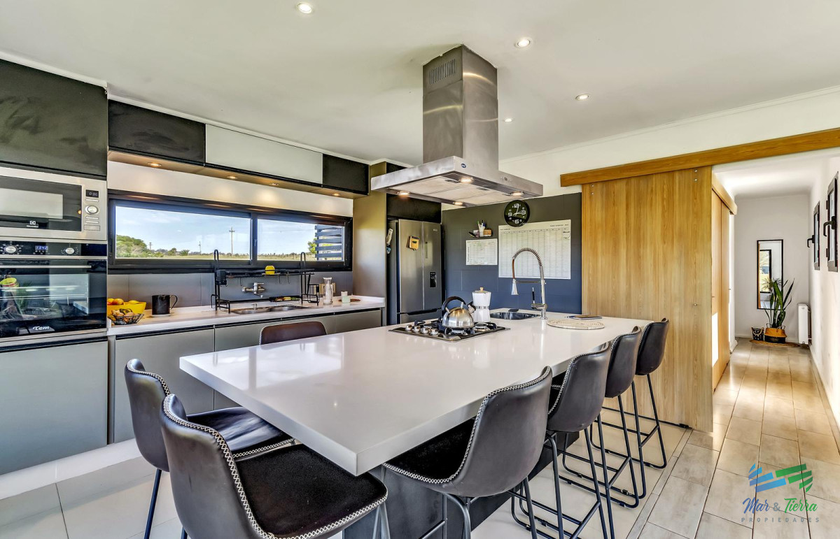 Casa ID.4639 - CASA EN VENTA, BARRIO PRIVADO EL QUIJOTE, PUNTA DEL ESTE. 