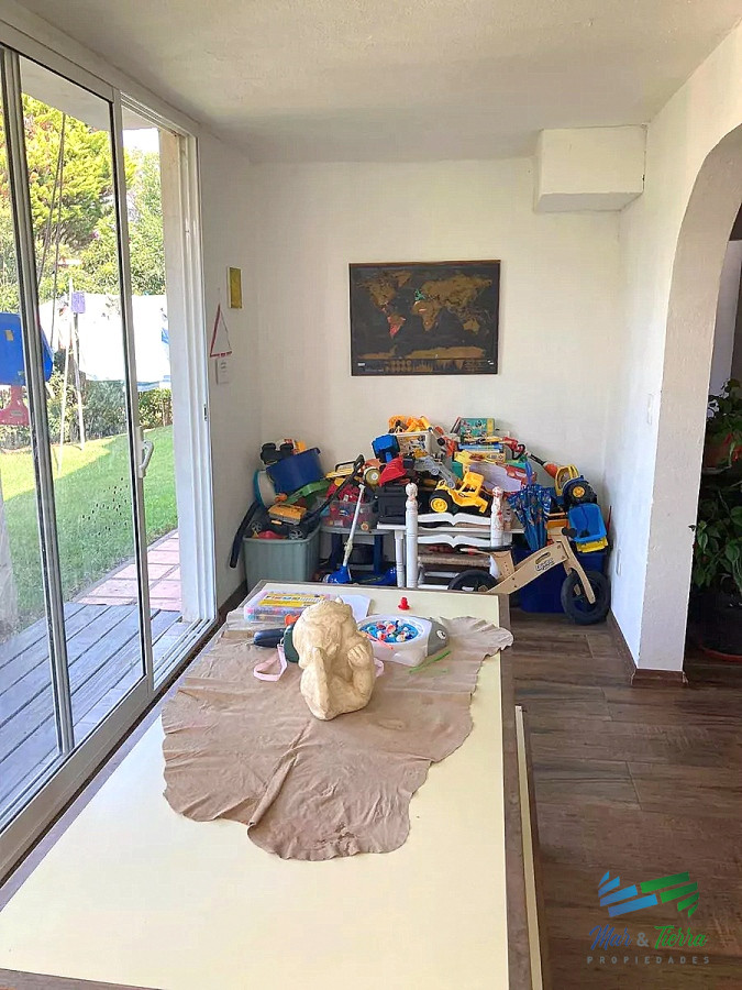 Casa ID.4257 - Vendo casa en Pinares, Punta del Este  de 3 dormitorios 