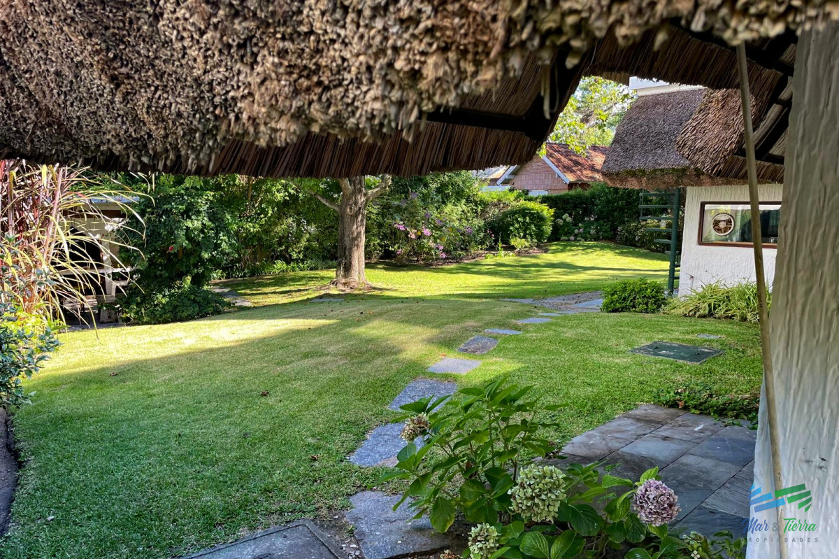 Casa ID.1813 - Excelente casa zona RIncón del Indio. 