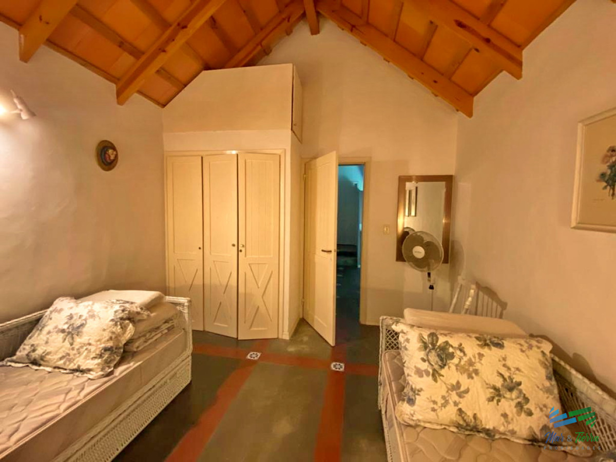 Casa ID.1675 - Venta de casa 3 dormitorios en Aidy Grill Punta del este, a pasos de playas Mansa y Brava
