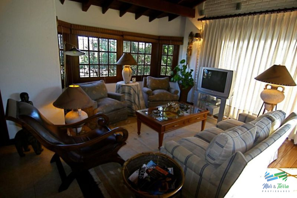 Casa ID.1701 - Casa en Mansa, 4 dormitorios *