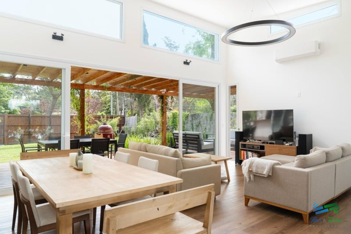 Casa ID.5709 - Venta de casa en Rincon del Indio Punta del este 