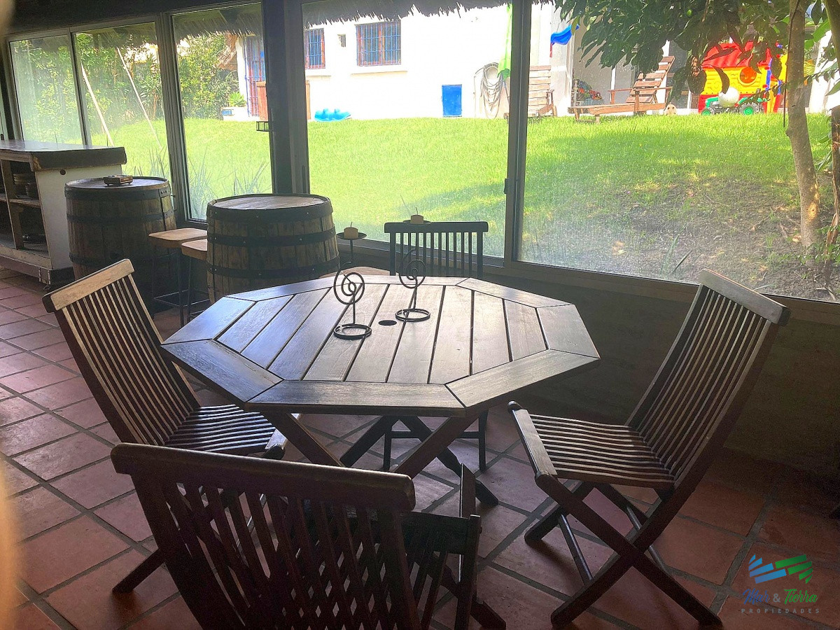 Casa ID.4257 - Vendo casa en Pinares, Punta del Este  de 3 dormitorios 