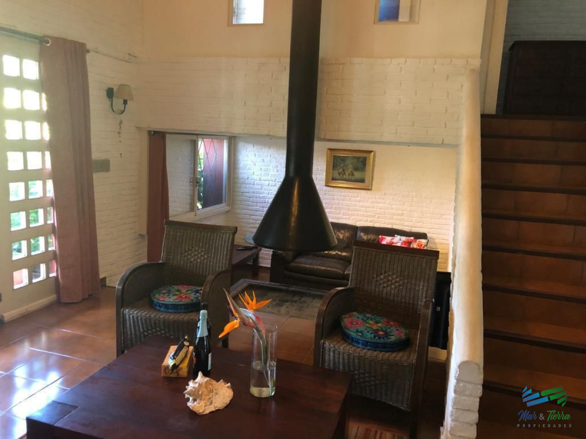 Casa ID.1673 - Casa en San Rafael, 5 dormitorios *