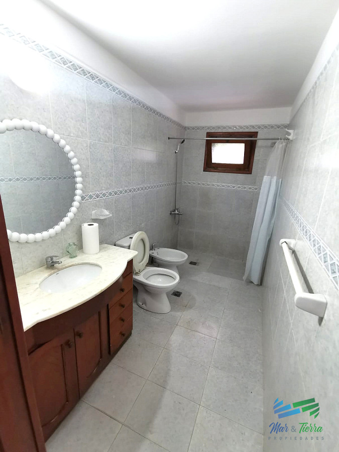 Casa ID.5167 - Venta de casa zona Avenida Cordoba Punta del este Maldonado