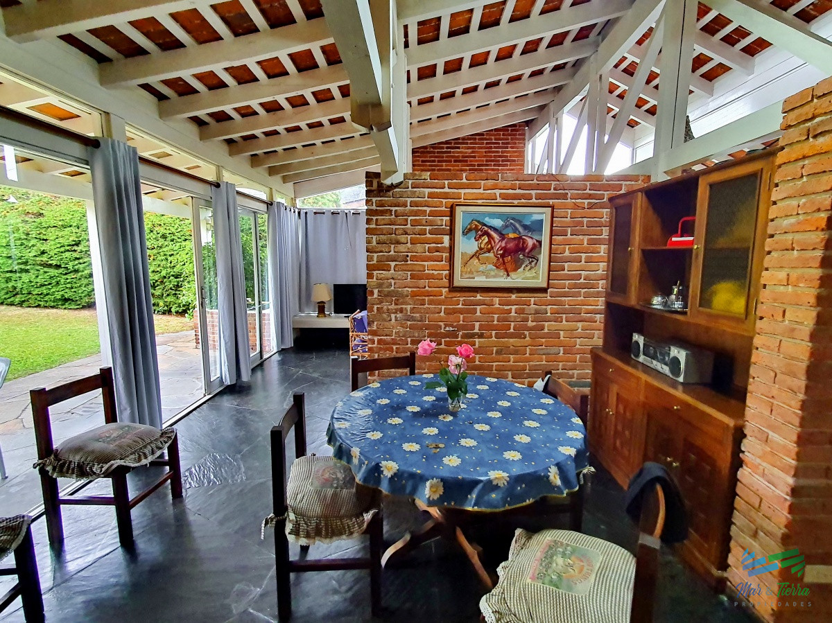 Casa ID.2919 - Vendo casa 4 dormitorios en San Rafael, Punta del Este