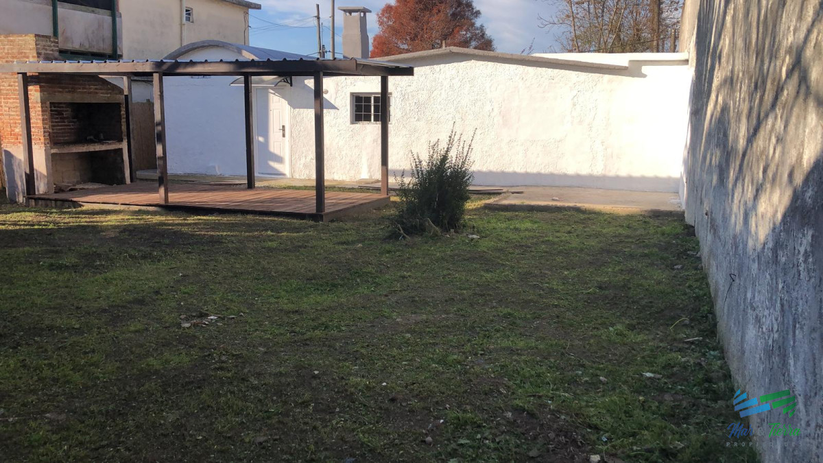 Casa ID.5344 - Cómoda, practica y bien ubicada, casa ideal para vivir todo el año a muy buen precio!