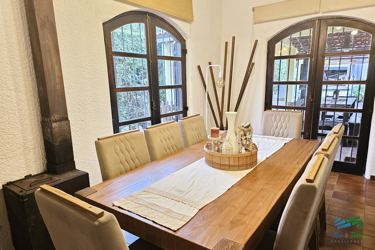 Casa ID.5118 - Venta de casa 3 y 4 dormitorios en Pinares Punta del Este playa Mansa