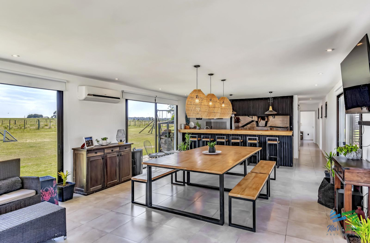 Casa ID.4639 - CASA EN VENTA, BARRIO PRIVADO EL QUIJOTE, PUNTA DEL ESTE. 