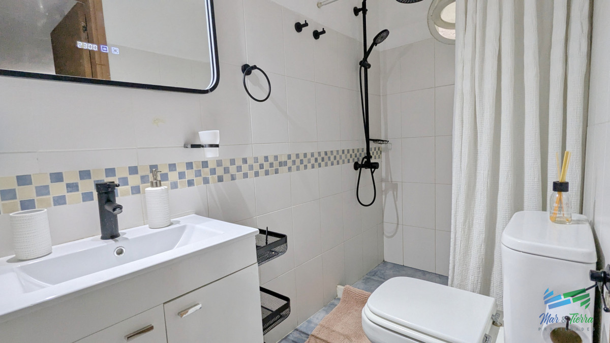 Casa ID.5742 - En Venta casa 3 dormitorios en Pinares, Punta del Este.