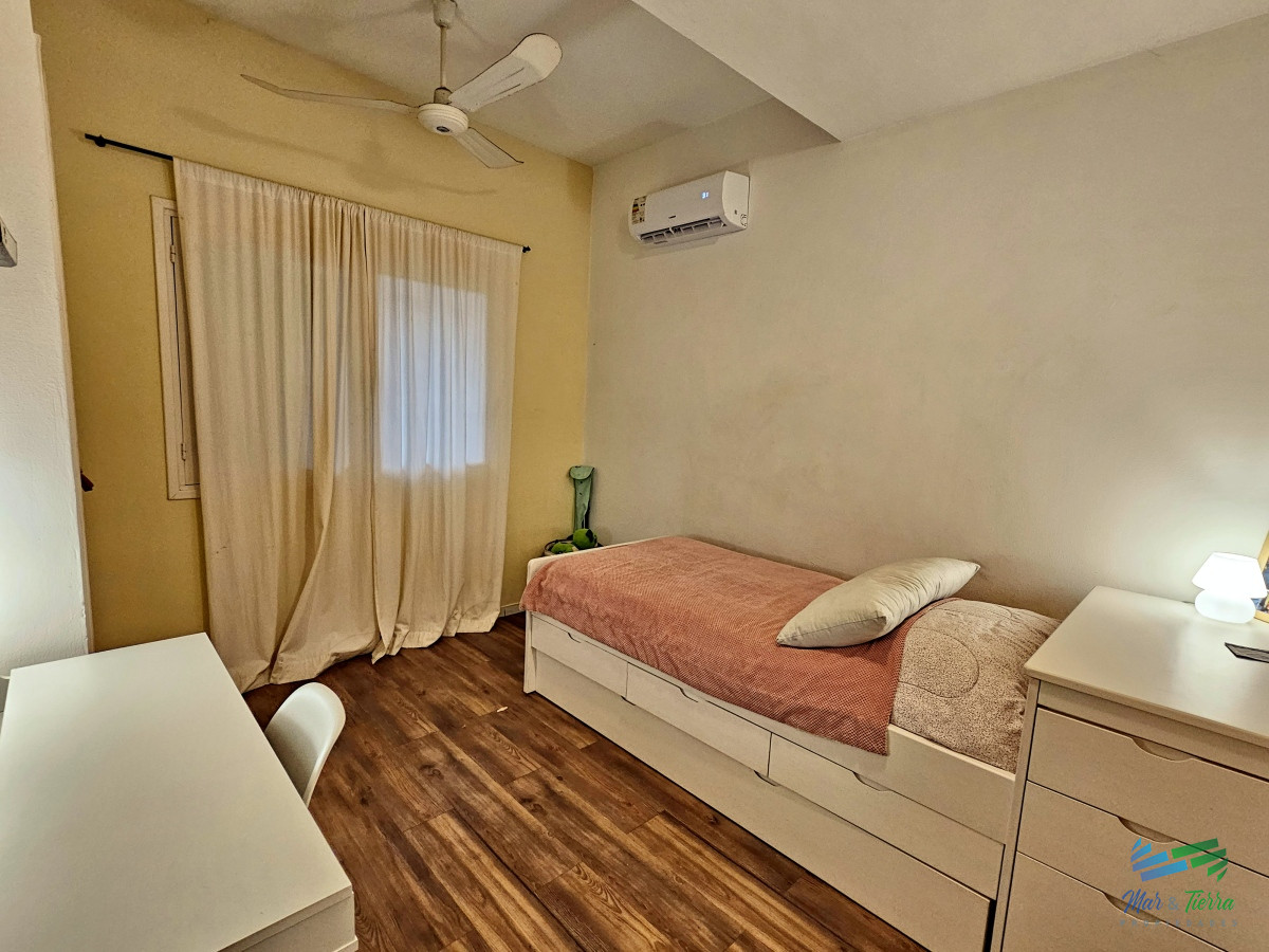 Casa ID.4800 - CASA EN ALQUILER, 4 DORMITORIOS Y PISCINA CLIMATIZADA, ZONA COLEGIOS, PUNTA DEL ESTE 