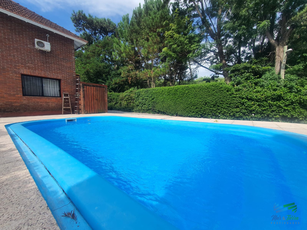 Casa ID.4508 - Venta de casa PH DUPLEX 2 dormitorioss en barrio Cantegril zona Roosevelt 