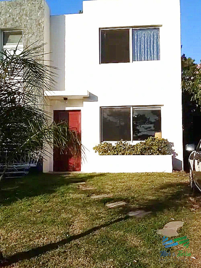 Casa ID.4372 - Venta de casa en Barrio Pinares a 250mts de la playa Mansa - Punta del Este