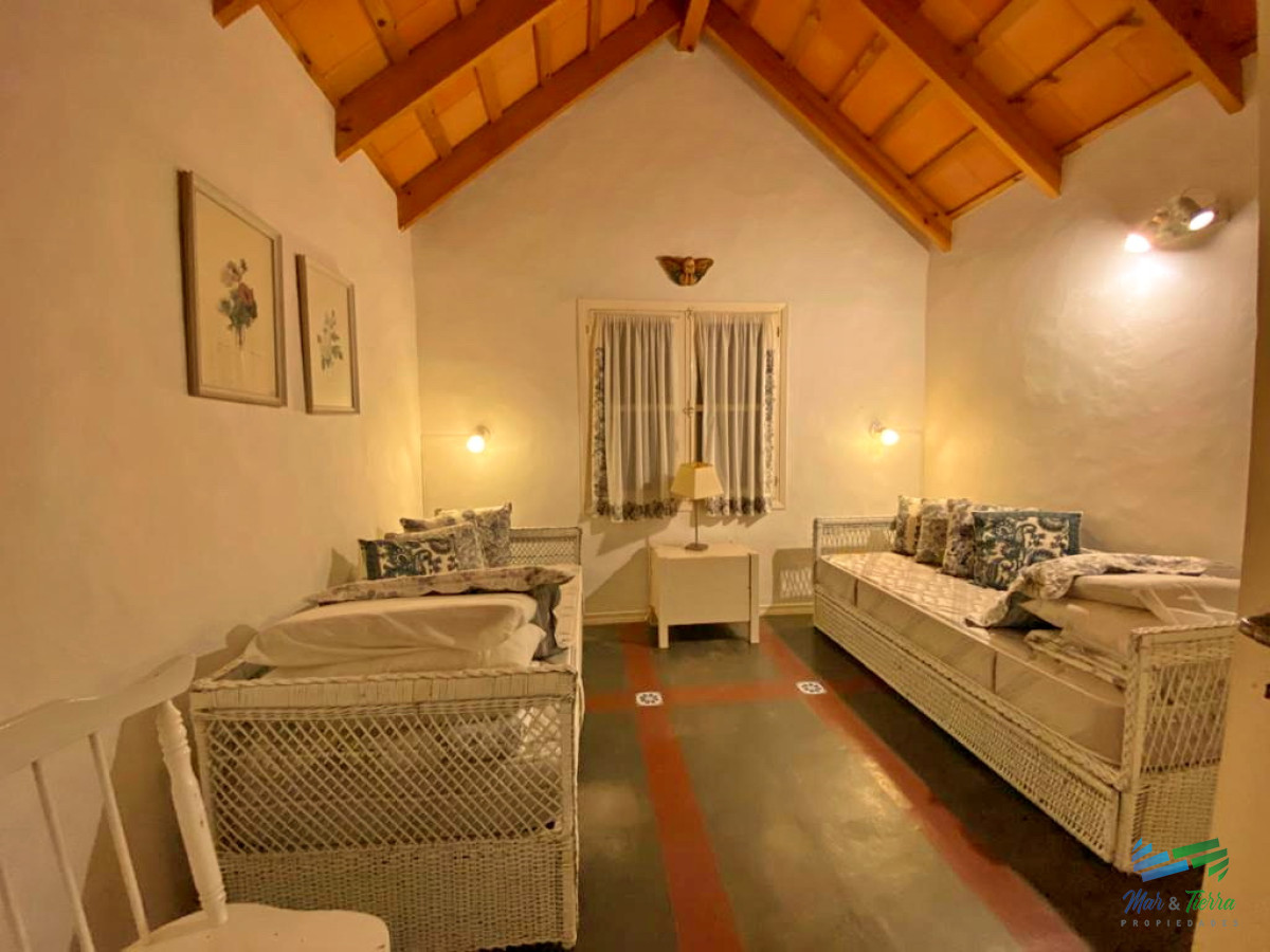 Casa ID.1675 - Venta de casa 3 dormitorios en Aidy Grill Punta del este, a pasos de playas Mansa y Brava
