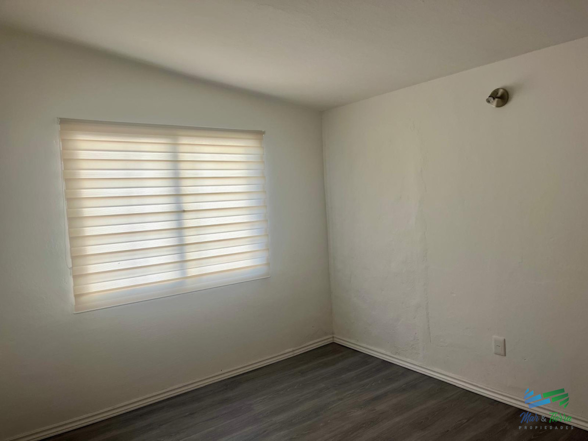 Casa ID.5344 - Cómoda, practica y bien ubicada, casa ideal para vivir todo el año a muy buen precio!