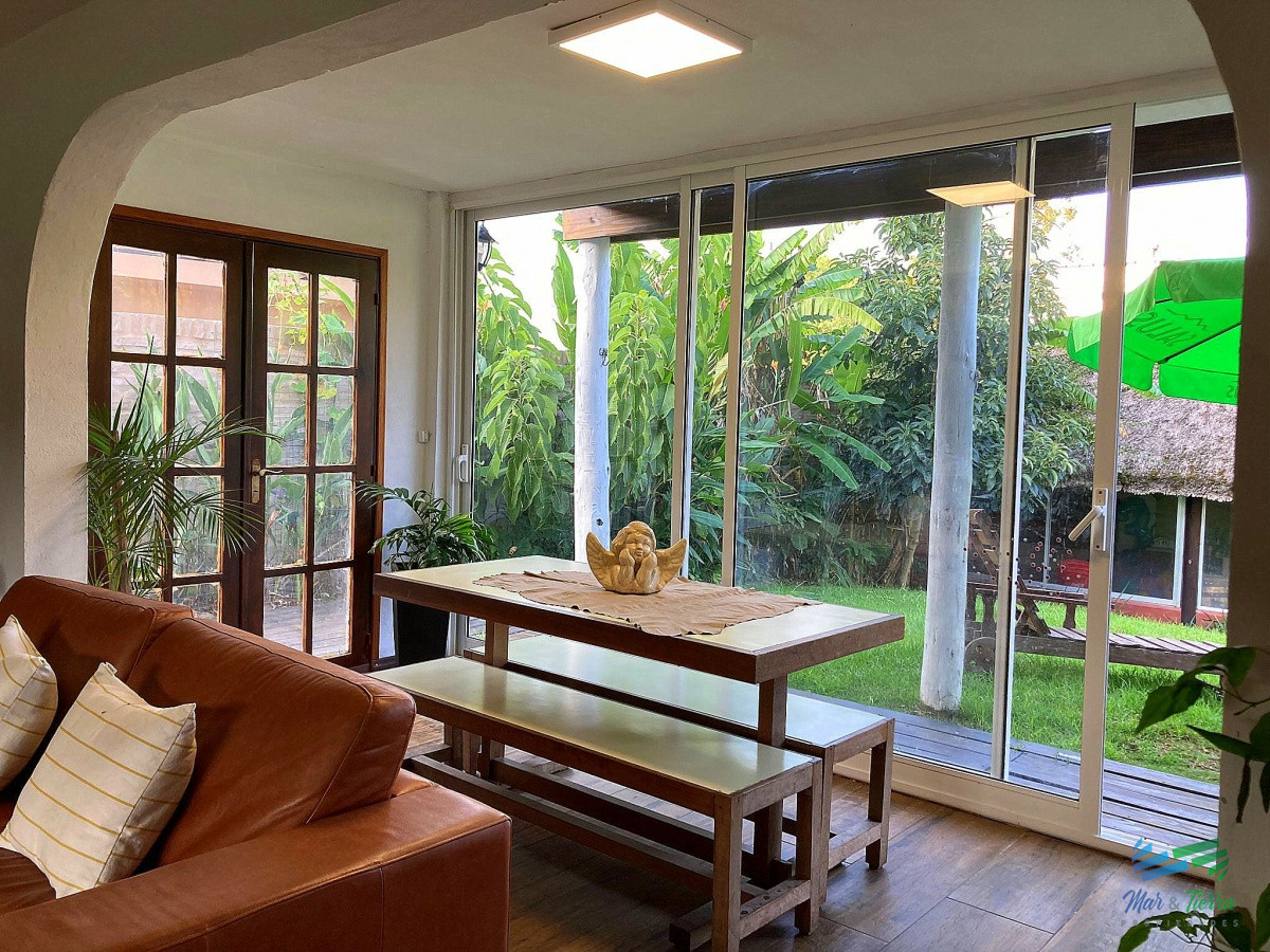Casa ID.4257 - Vendo casa en Pinares, Punta del Este  de 3 dormitorios 