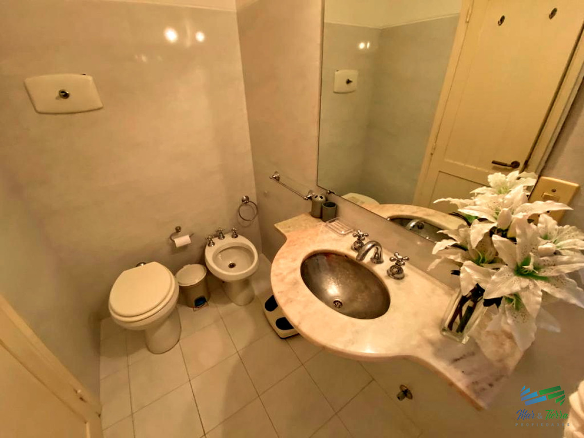 Casa ID.1675 - Venta de casa 3 dormitorios en Aidy Grill Punta del este, a pasos de playas Mansa y Brava