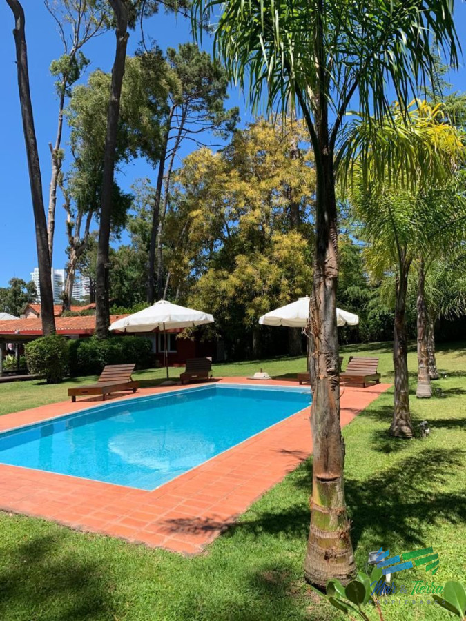 Casa ID.1673 - Casa en San Rafael, 5 dormitorios *