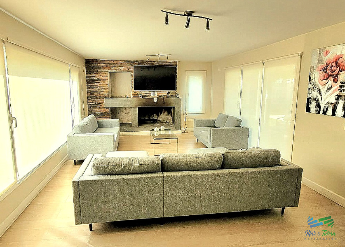 Casa ID.4108 - Venta y alquiler de casa nueva en Beverly Hills Punta del este de 4 dormitorios