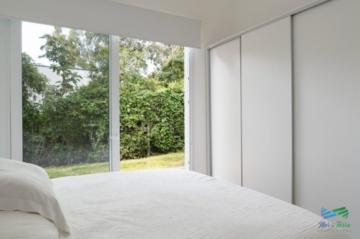 Casa ID.5709 - Venta de casa en Rincon del Indio Punta del este 