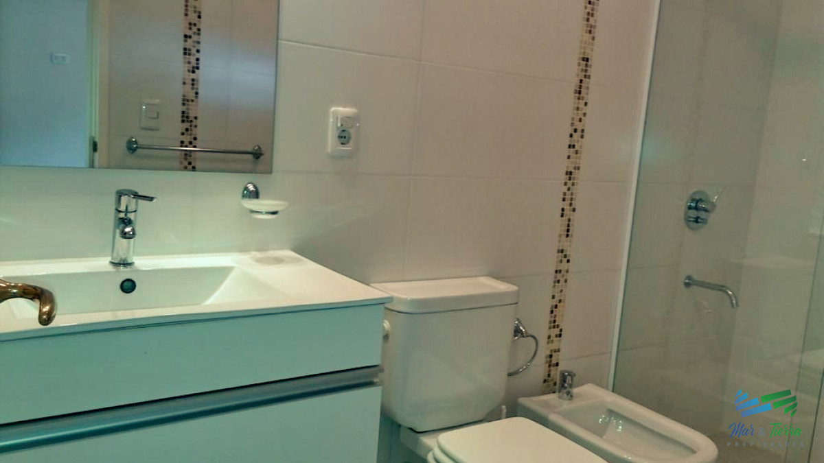 Casa ID.3071 - Alquiler temporada 2026, excelente casa 4 dormitorios en la mansa, Punta del Este