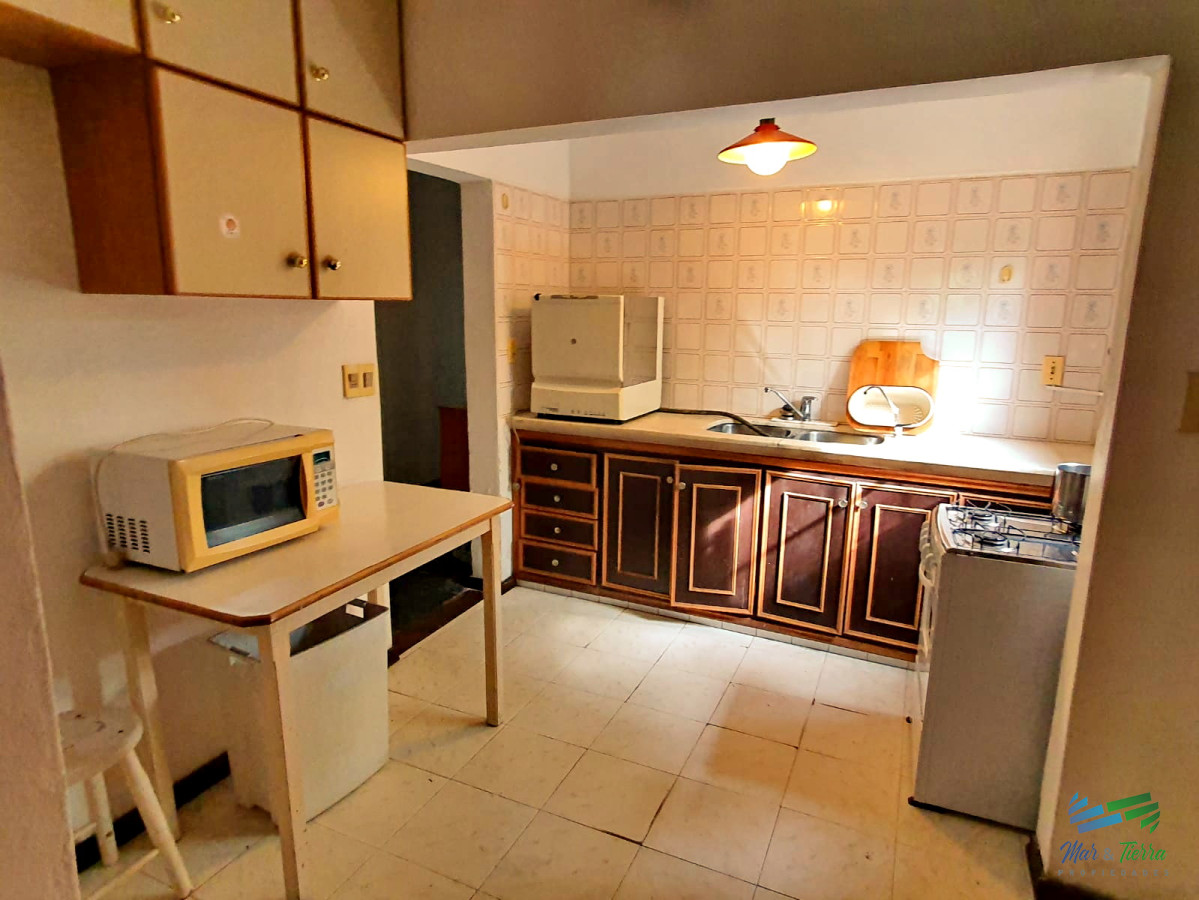 Casa ID.3114 - Vendo casa 5 dormitorios en Pinares, Punta del Este