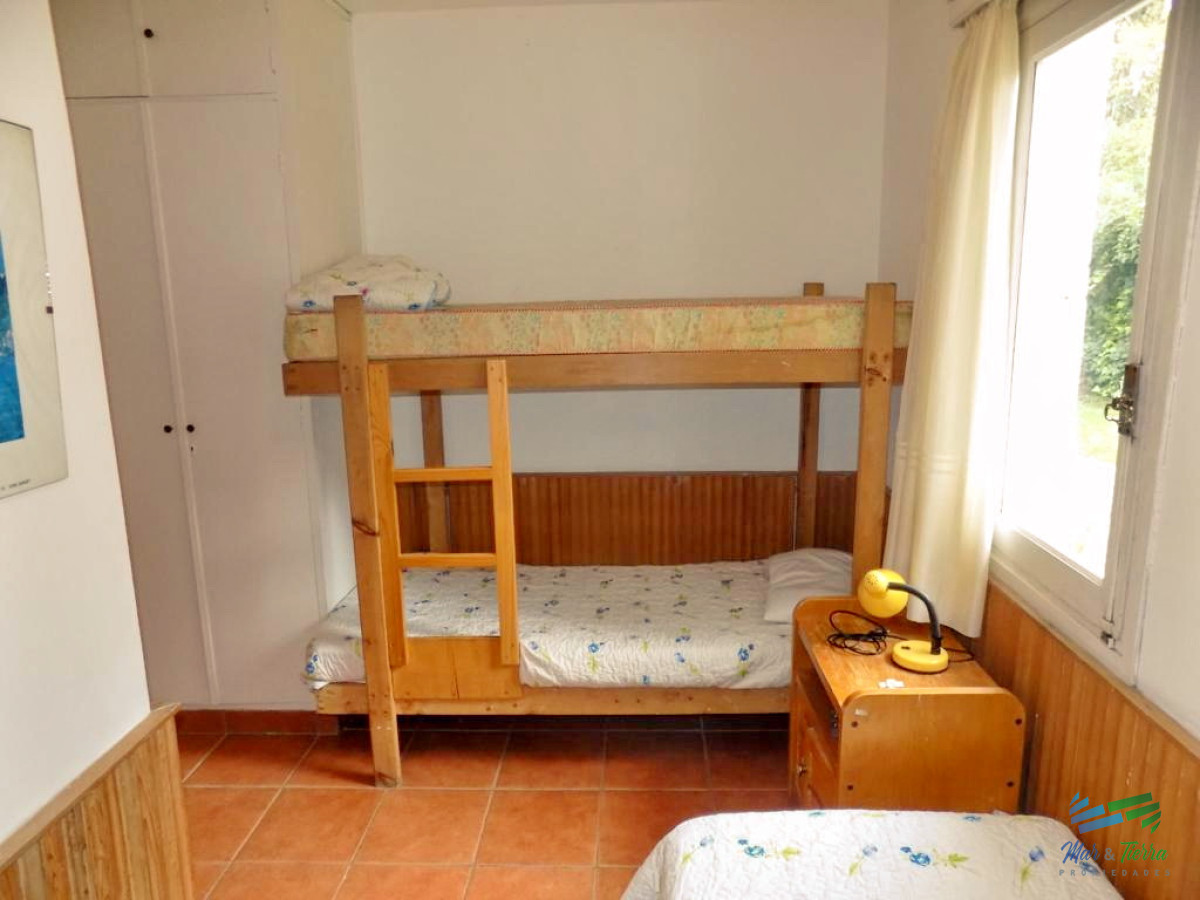 Casa ID.4447 - CASA CON PISCINA, 4 DORMITORIOS, MANSA, PUNTA DEL ESTE 