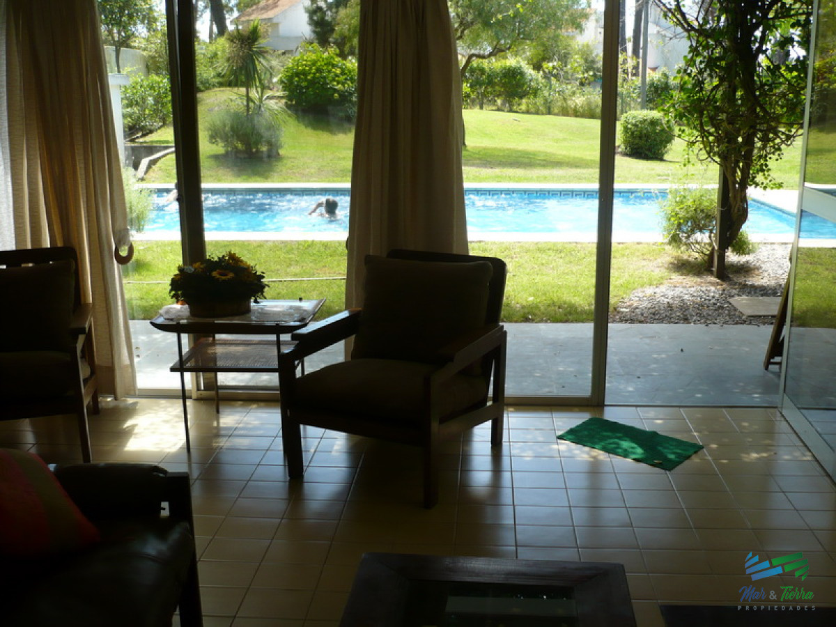 Casa ID.1560 - Vendo casa 3 dormitorios con piscina en Rincón del Indio, Punta del Este.