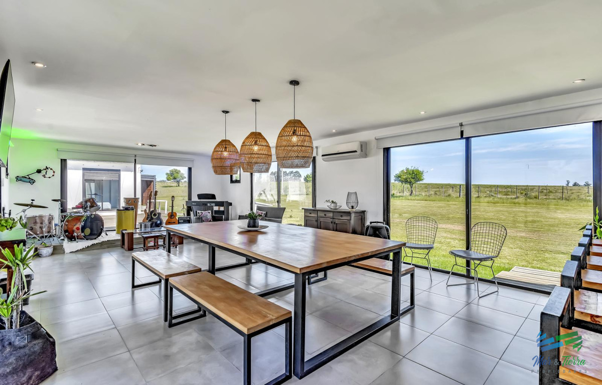 Casa ID.4639 - CASA EN VENTA, BARRIO PRIVADO EL QUIJOTE, PUNTA DEL ESTE. 