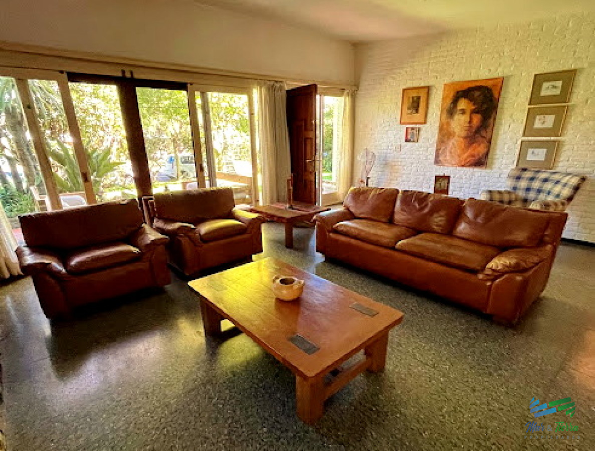Casa ID.4829 - CASA EN LA MANSA, DISPONIBLE ALQUILER TEMPORADA, TRES DORMITORIOS. 