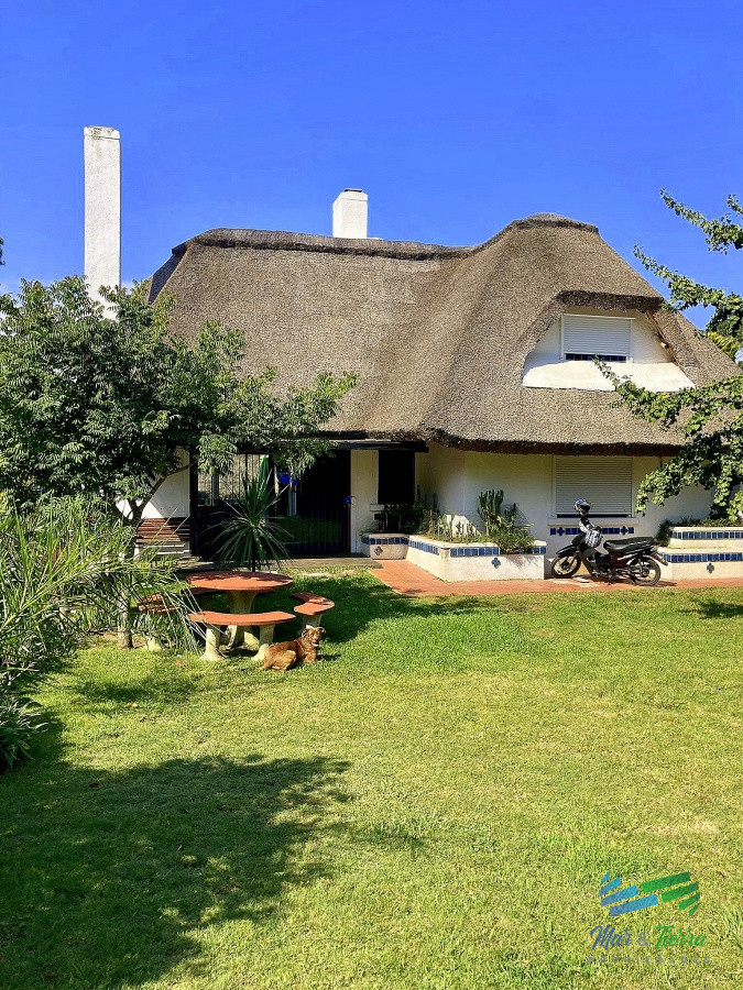 Casa ID.4257 - Vendo casa en Pinares, Punta del Este  de 3 dormitorios 