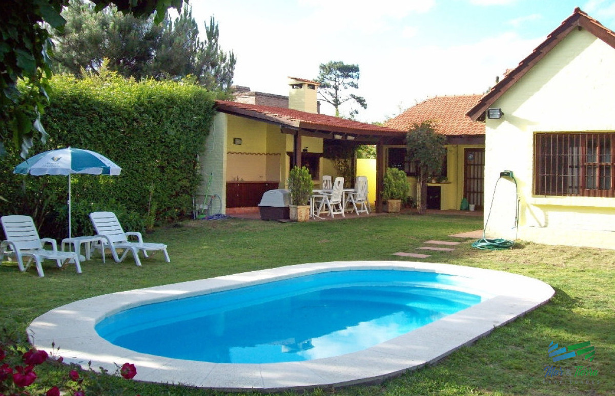 Casa ID.1698 - Venta de casa, 3 dormitorios, 4 baños en Punta del este, Maldonado